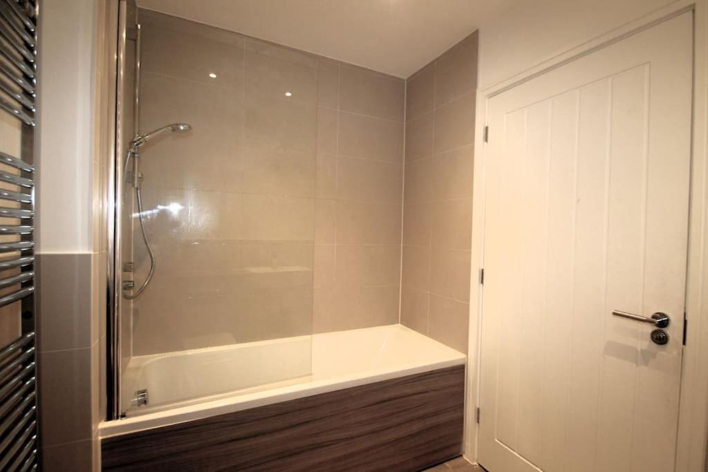 Beaulieu Park - Sleeps 10 - Chelmsford Villa Broomfield  Dış mekan fotoğraf